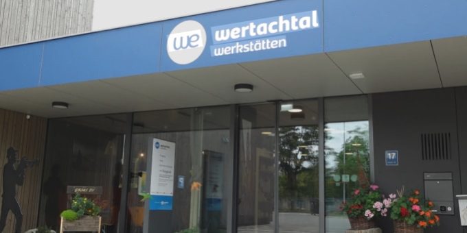 Wertachtal_Werkstaetten Wertachtal Werkstätten Eingang Firmengebäude